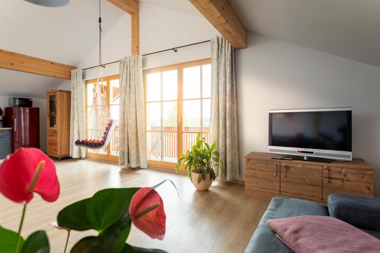 Pension Bernhardhof Otterfing Bagian luar foto