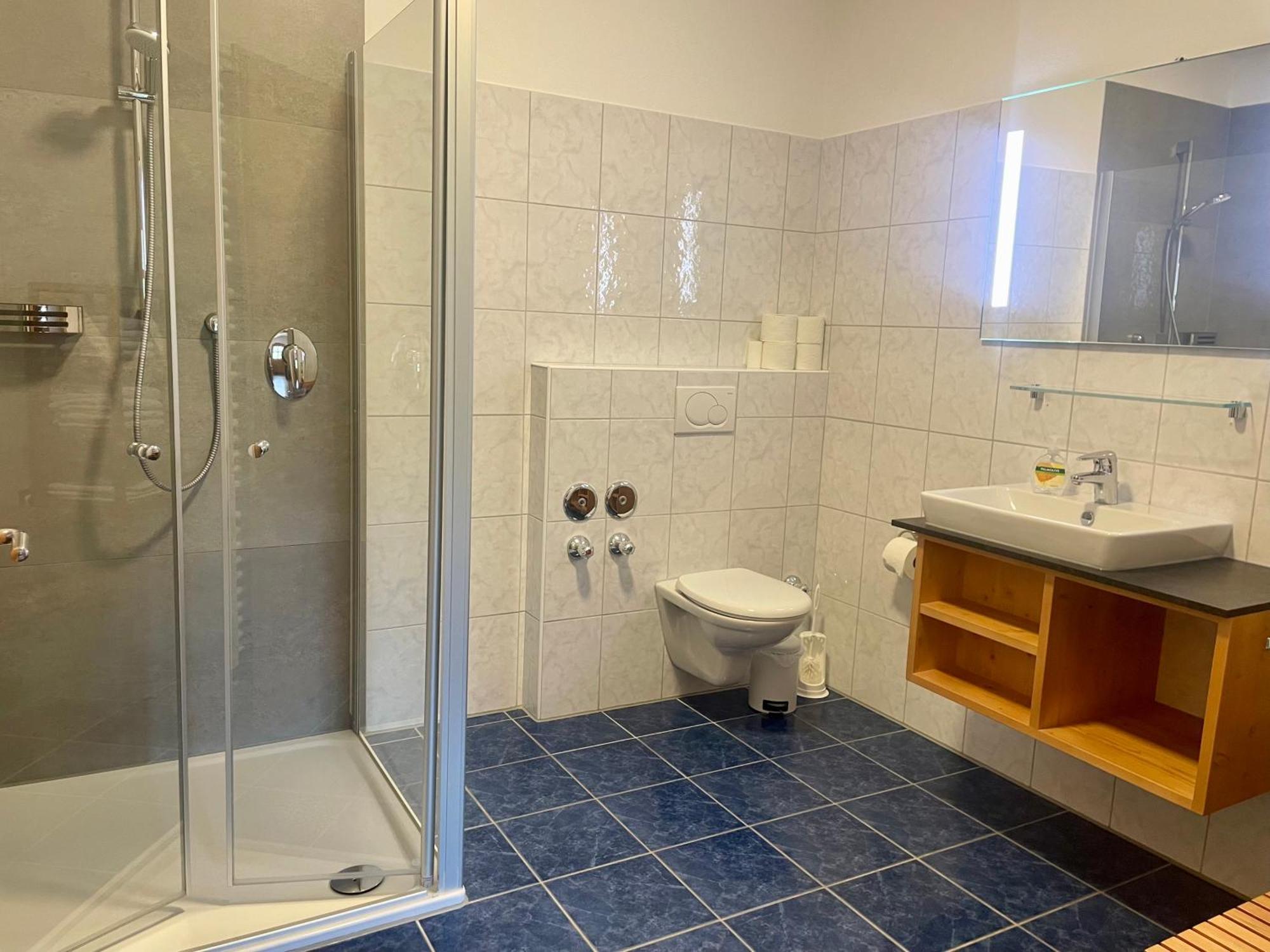 Pension Bernhardhof Otterfing Bagian luar foto